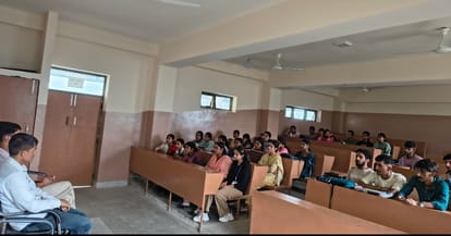 काफोटा कॉलेज में एबीवीपी इकाई चुनाव में भाग लेते सदस्य। स्तोत्र: छात्र संगठन