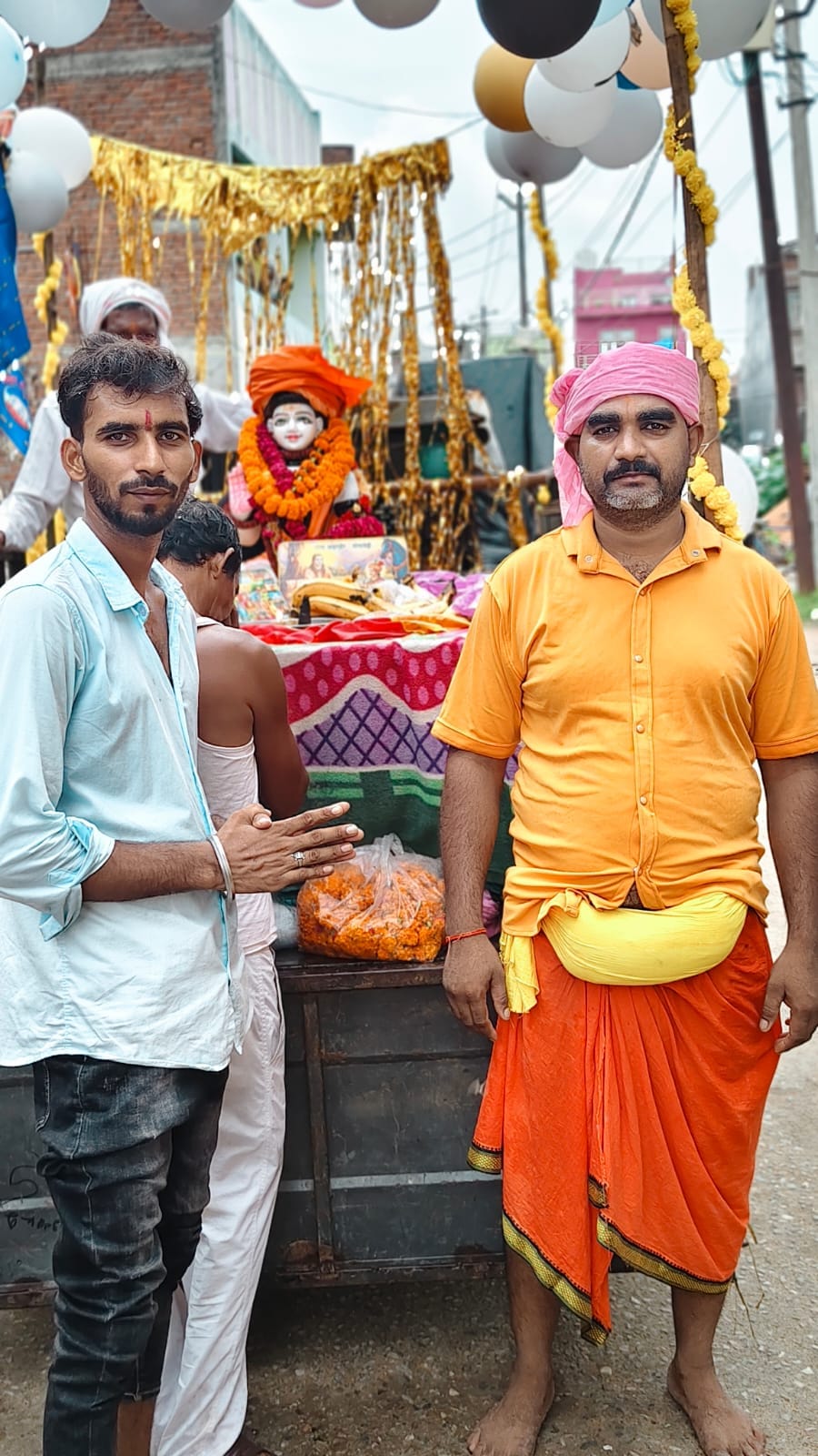 A 'Nishan Yatra' (procession carrying the sacred flag) of Goga Jaharveer Baba was taken out.