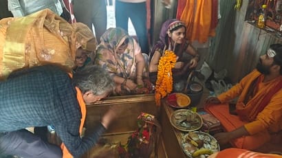 10,000 devotees performed *Jalabhishek* of Bholenath.