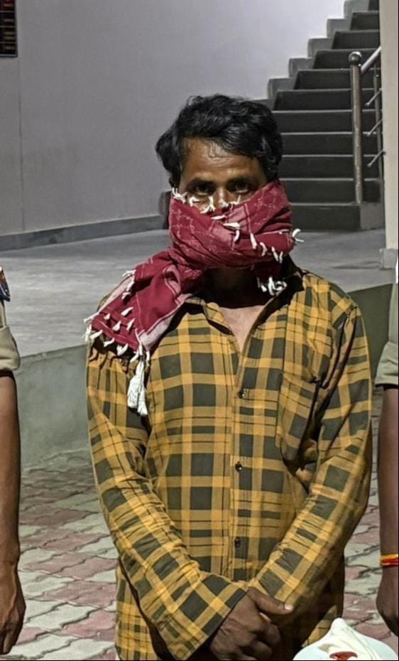 Three arrested with liquor and two knives.