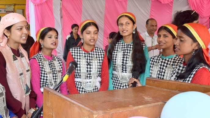 पीएम श्री राजकीय वरिष्ठ माध्यमिक पाठशाला भुंतर में तीन दिवसीय अंडर-14 बाल खेलकूद प्रतियोगिता के