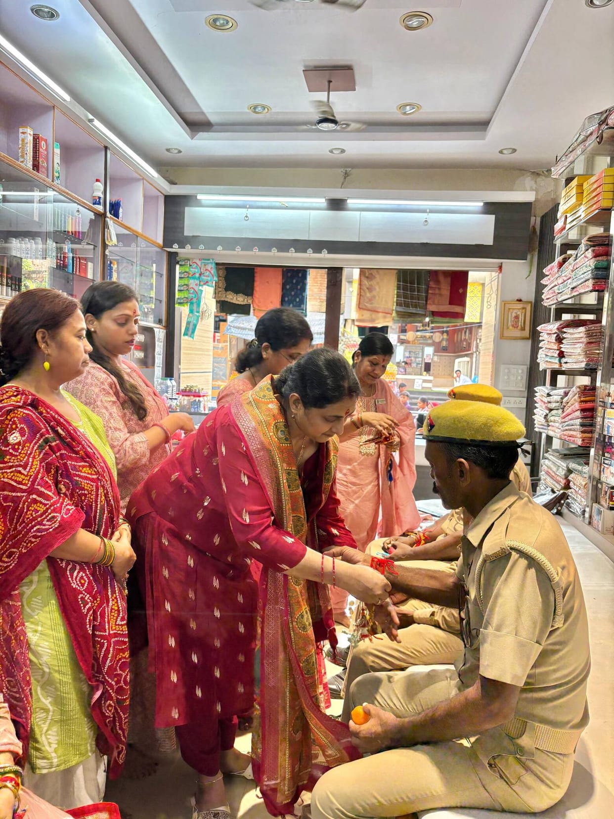 Women's forum tied Rakhis to police personnel and sought a pledge of protection.