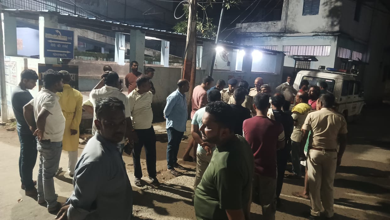 Bihar vaishali Young man commits suicide; police investigating vaishali News hajipur news