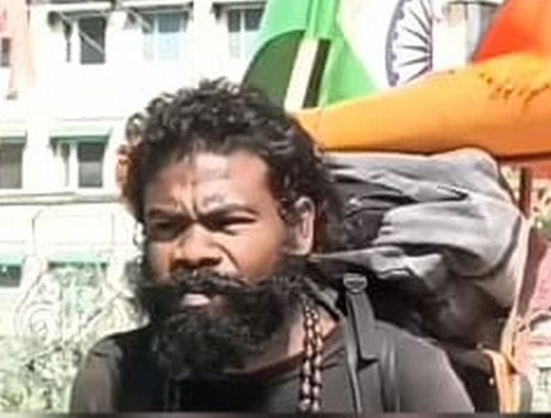तुलसी राम।संवाद40 हजार किलोमिटर पैदल यात्रा वाली खबर के साथ