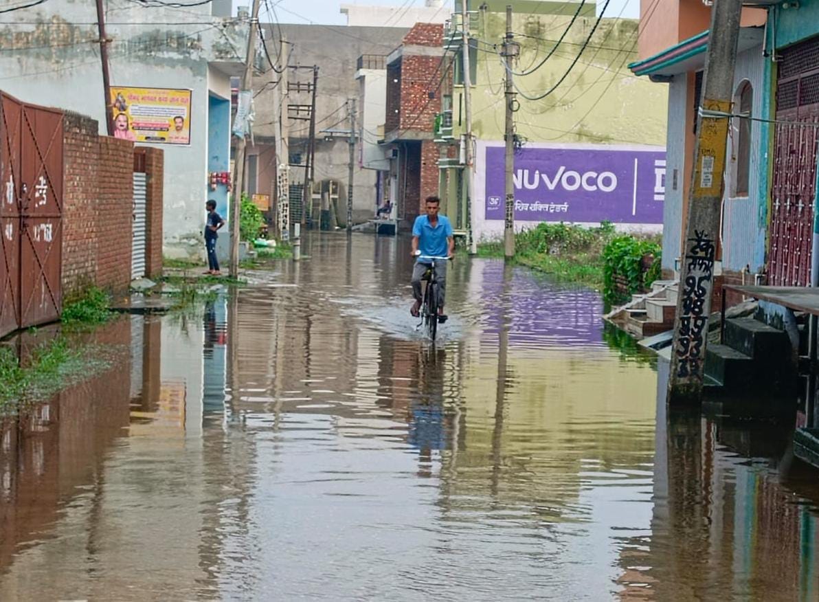 Ikra river in spate, roads in Mohalla Barwan submerged