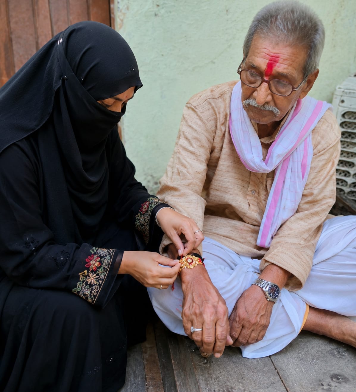 A brother-sister bond spanning 30 years: Noorjahan tied a Rakhi on Bhaskar's wrist.
