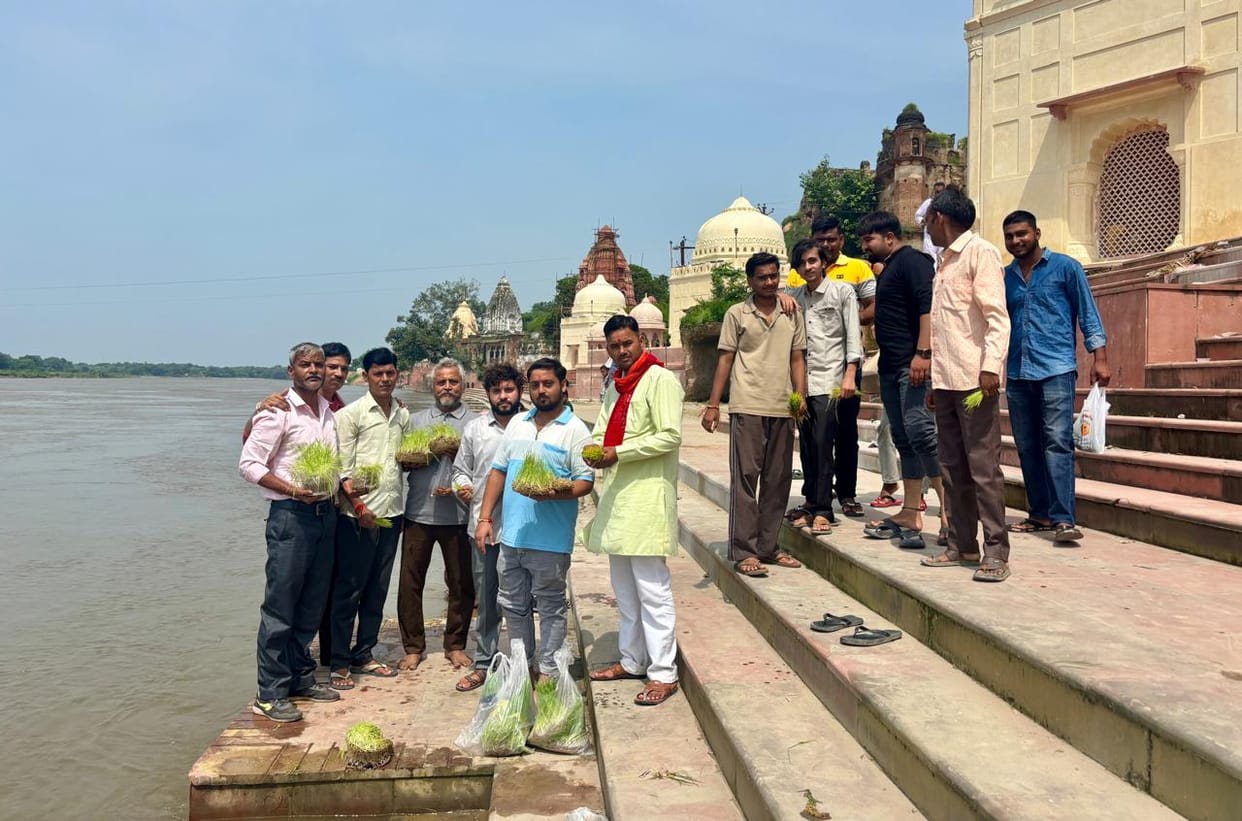 Bhujries were immersed at the Yamuna Ghats, folk songs resonated.
