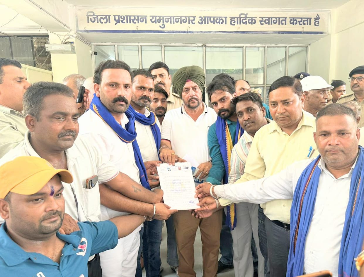 People took to the streets to protest against the Chief Minister's statement regarding changing his caste