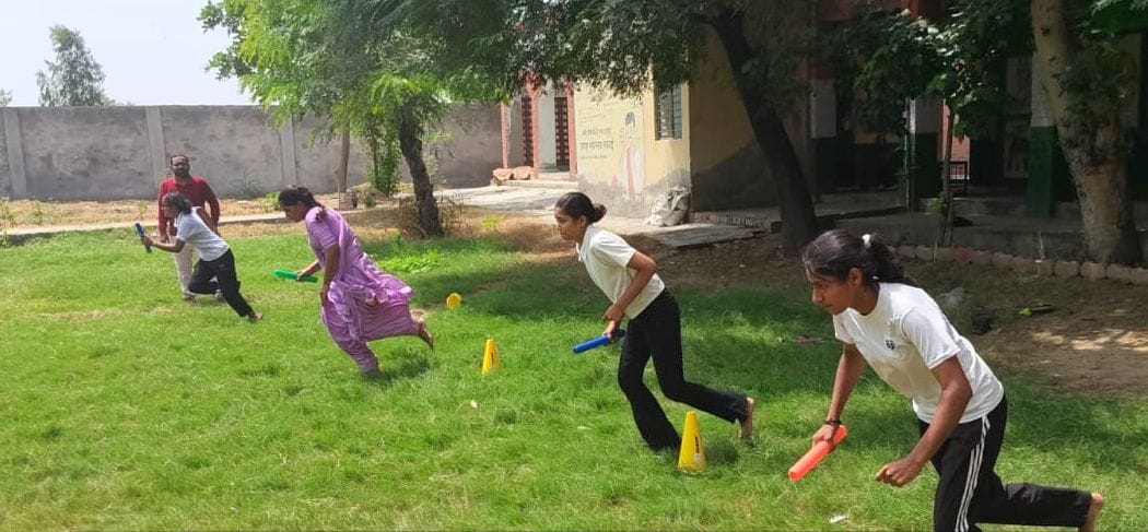 From Kho-Kho to chess and tug-of-war, girl students displayed their skills.
