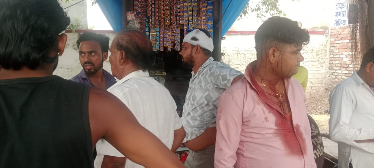 Youth injured by a blow from an iron rod after lodging an FIR.