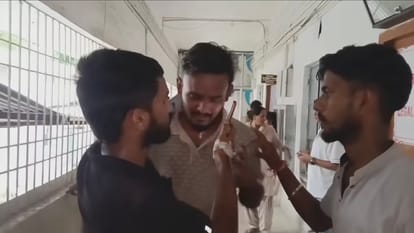 यू-ट्यूबर की गिरफ्तारी पर बवाल