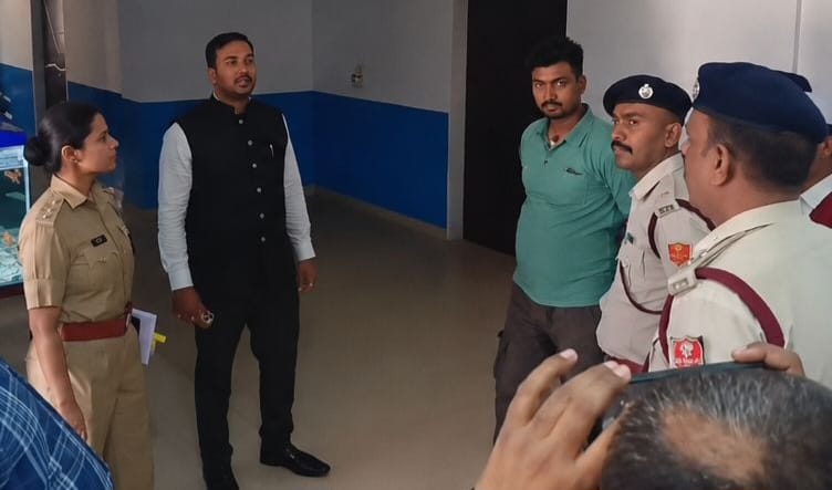 मुजफ्फरपुर में होटल की आड़ में अस्पताल का खेल