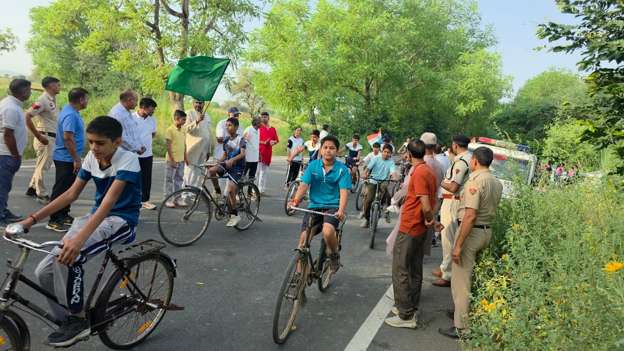 200 athletes participated in the cyclothon marking the conclusion of Sports Day.