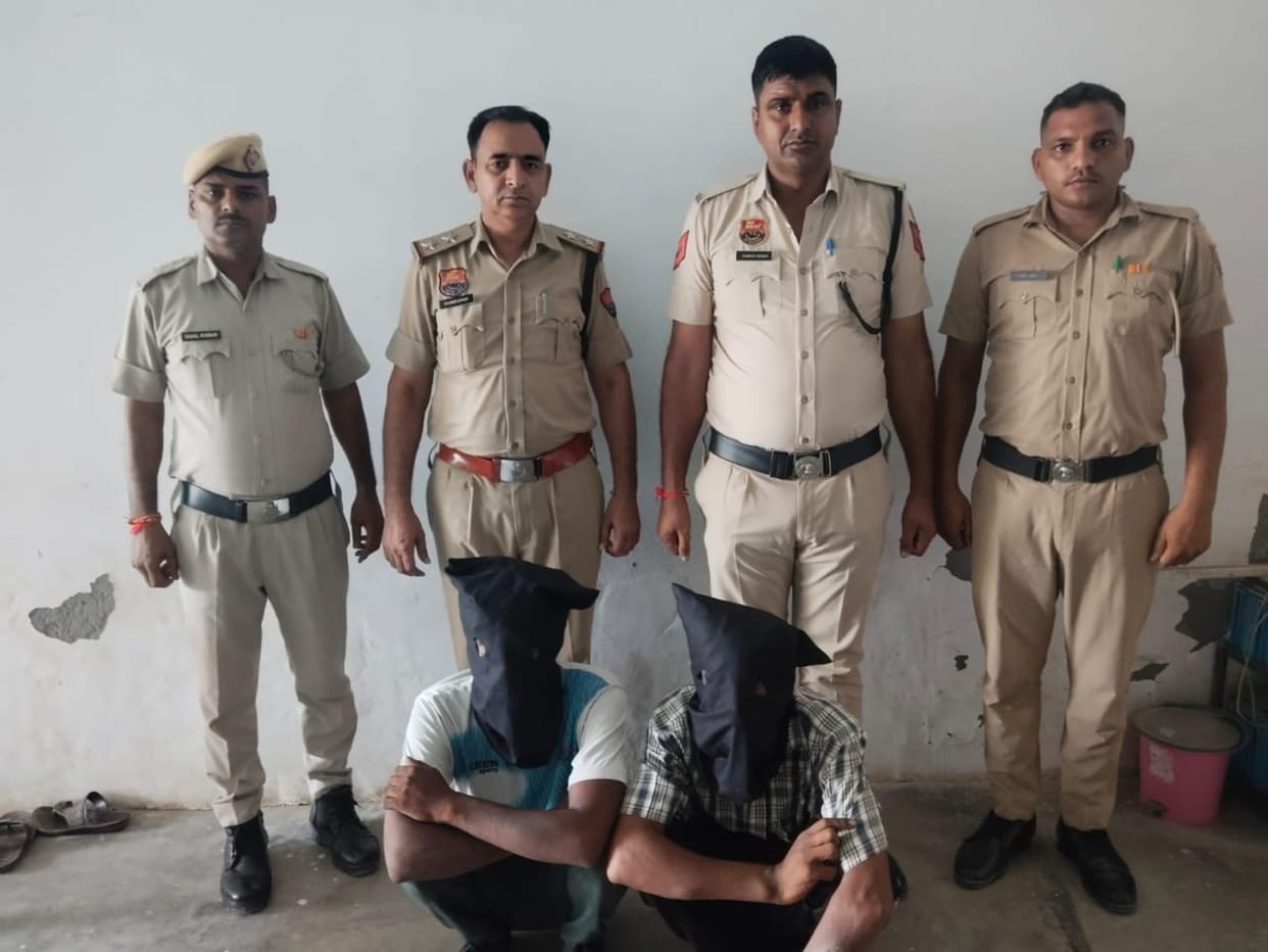 Attempted theft at Rampal's ashram foiled; three accused arrested.
