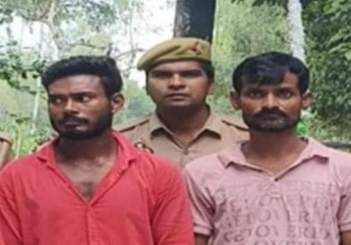 Two arrested for breaking the locks of three jewellery shops