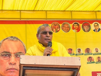 .प्रभारी मंत्री ओमप्रकाश राजभर। स्रोत : सोशल मीडिया