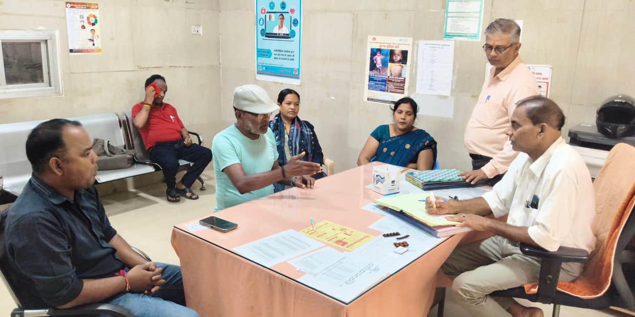 143 patients treated at the Jan Arogya Mela