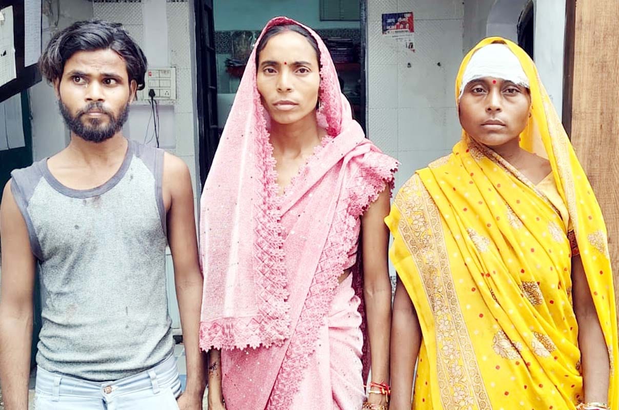Body kept at home for 19 hours... last rites performed after the arrest of the accused.