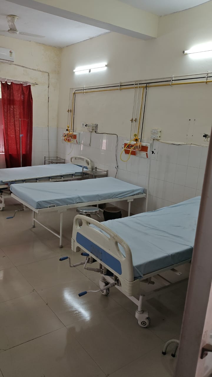 Health Department on alert... beds reserved at medical colleges and CHCs.