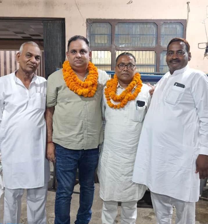 Mohit Gumber was elected president of the Vegetable Market Association for the third consecutive time.