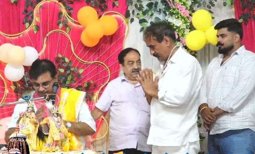 Devotees were apprised of the significance of the Shrimad Bhagavat.