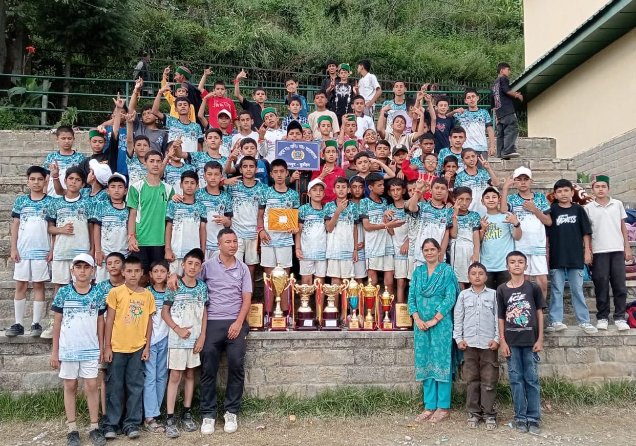 Padam School takes first place in dance, Dansa secures second.