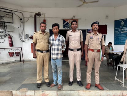 गिरफ्तार आरोपी