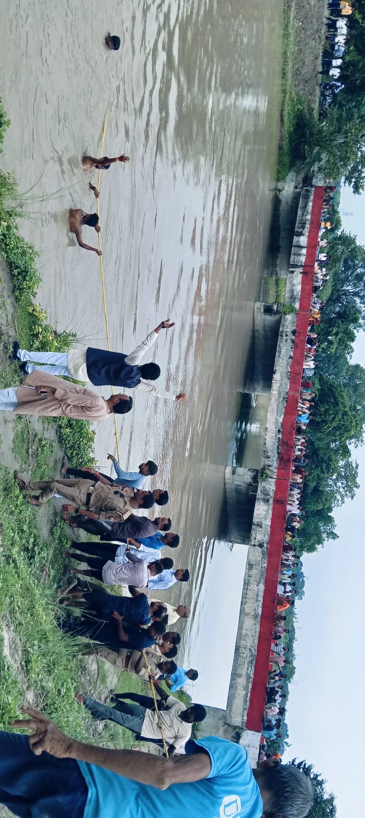 Youth jumps into canal search underway