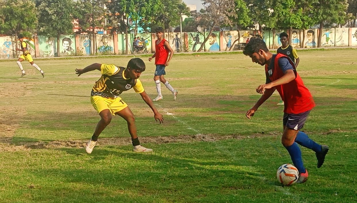 Sports Stadium emerges champion with a 2-1 win.