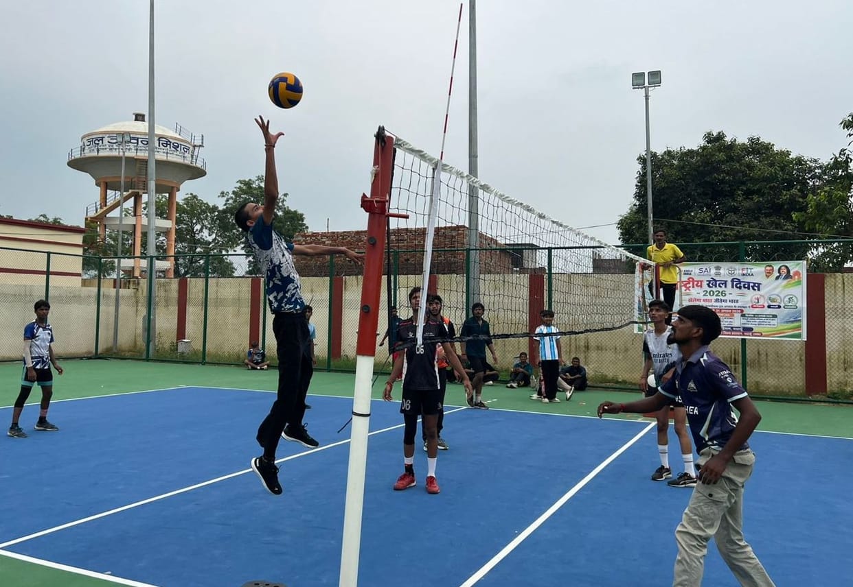 Stadium-11 and Kathra Khagei B became champions in the district level under-18 volleyball competition