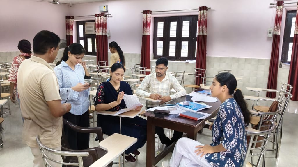 Now, there is an opportunity to secure admission to the first year of the PG course through physical counseling.