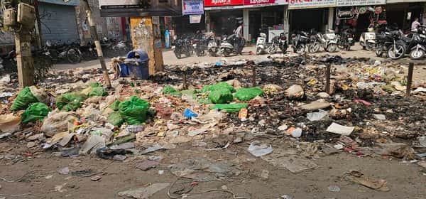 Garbage not cleared from streets despite the uproar.