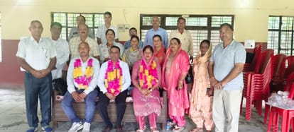 पंचायत प्रधान संघ विकास खंड घुमारवीं की नई कार्यकारिणी। स्रोत: जागरूक पाठक