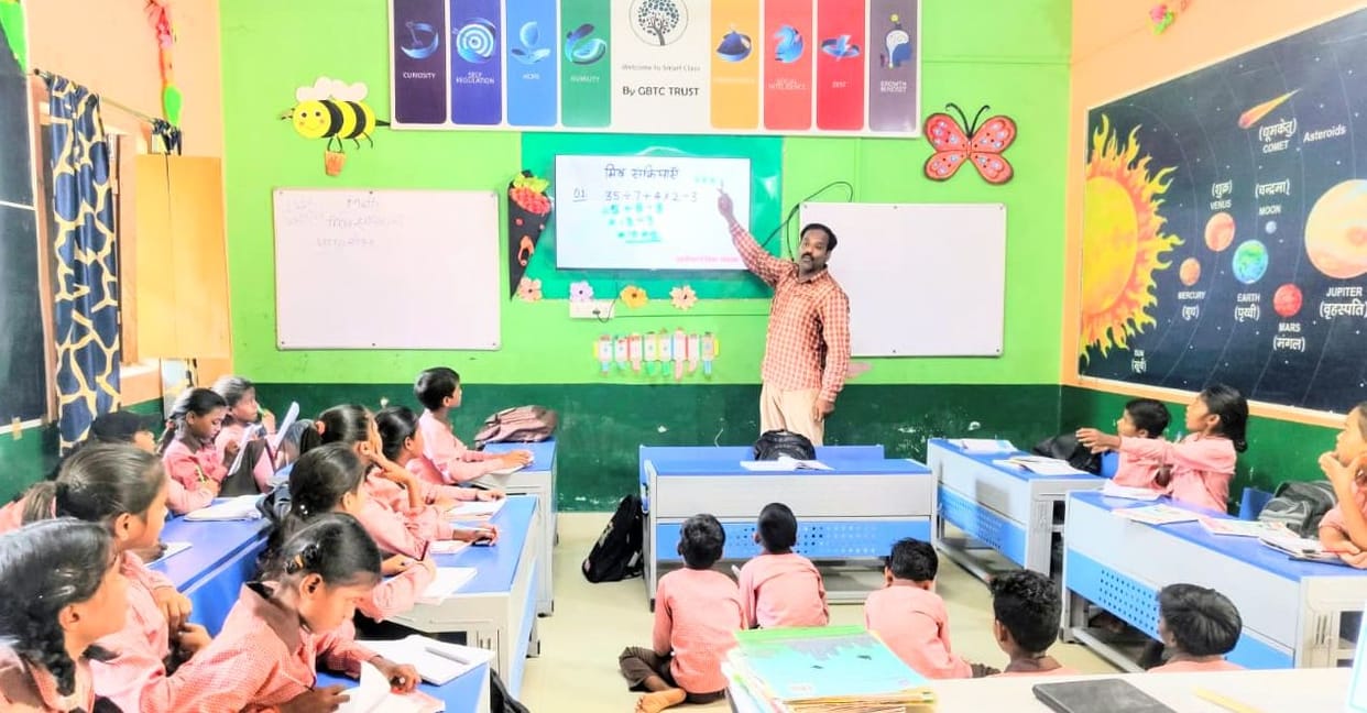 Student enrollment raised from 18 to 171; Pankaj now receives State Teacher Award.