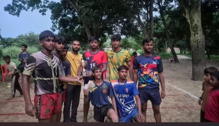 Shahpur Sani's team won the kabaddi competition
