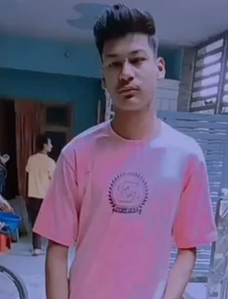 Minor nephew drowns while bathing in a canal with his maternal uncle.