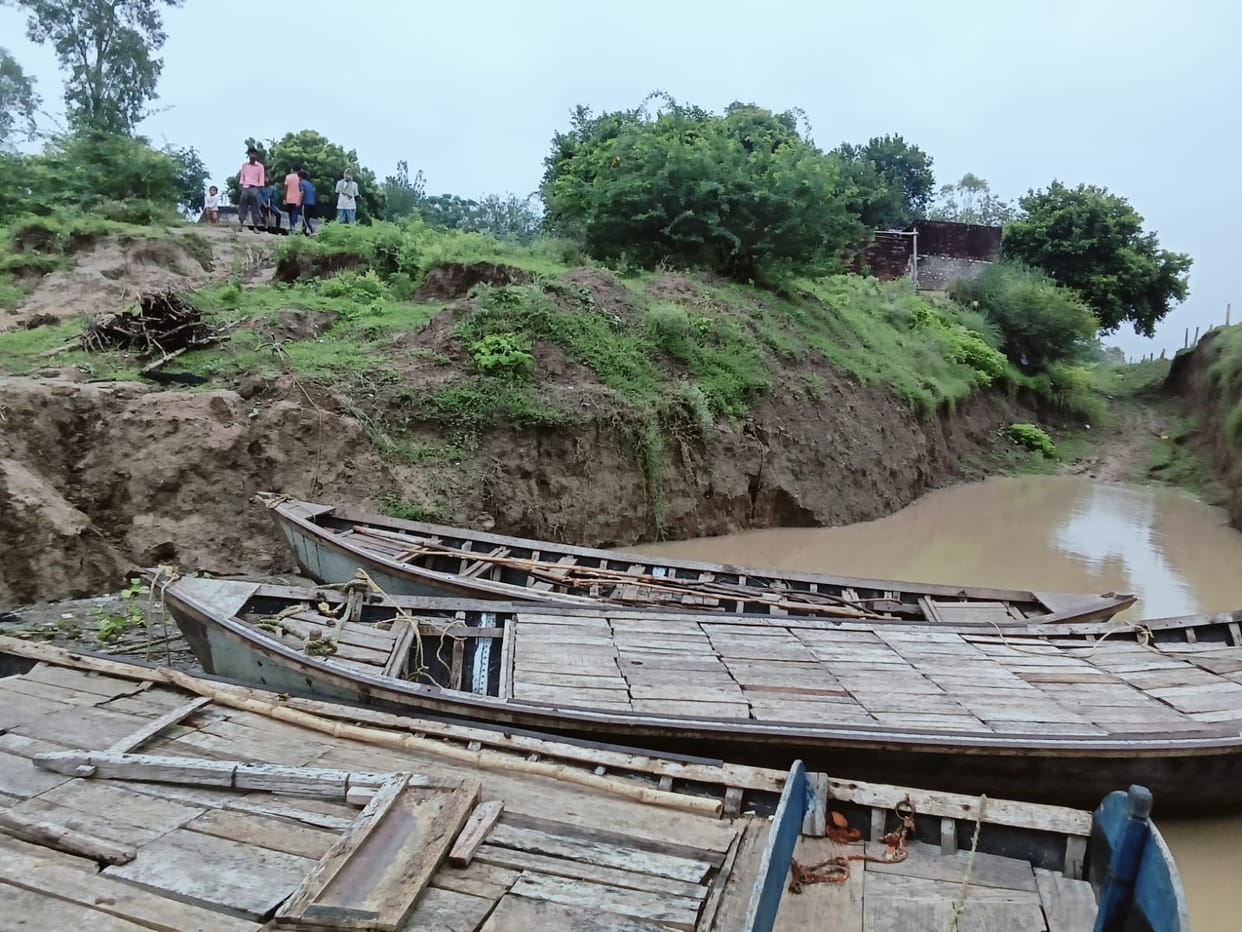 Yamuna in spate; several villages at risk