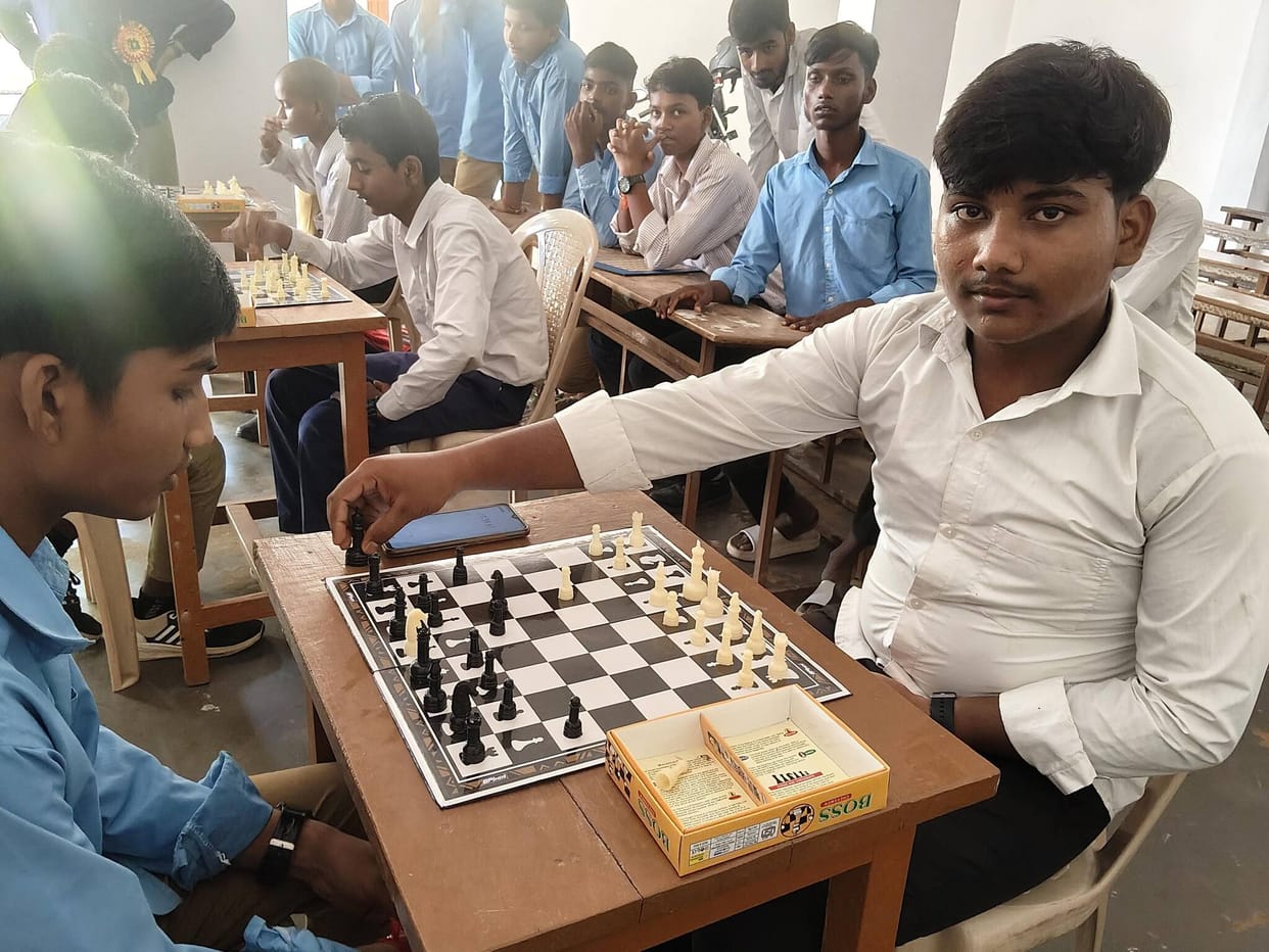 Ravi and Ansh triumph in the chess competition.