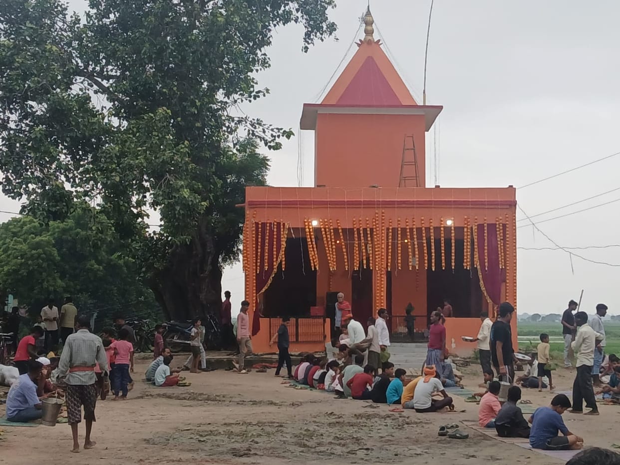 Devotion: The name of Ram resonated at the Singheshwar Mahadev Temple.