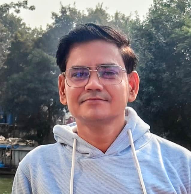 राज्य अध्यापक पुरस्कार के लिए चयनित डॉ.देवेंद्र सिंह।