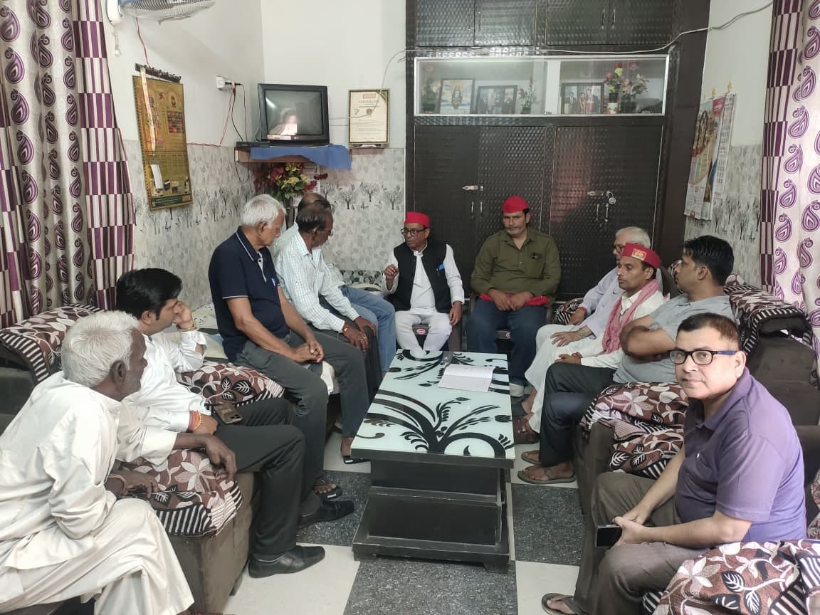 Appeal to join the Samajwadi Party in large numbers.