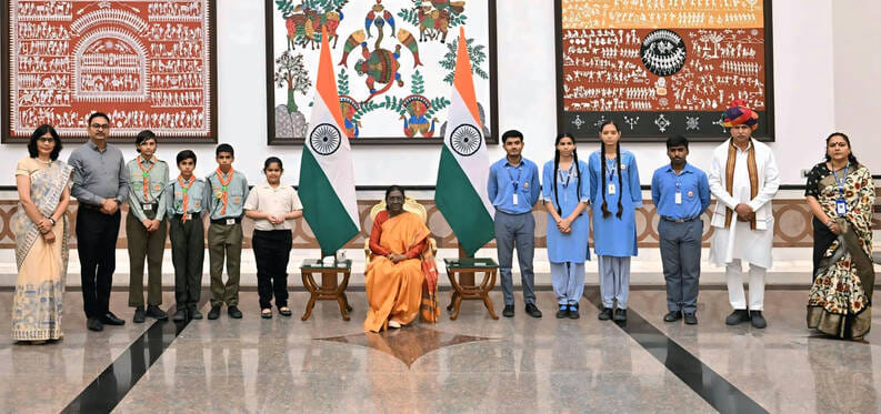 Students met President Murmu