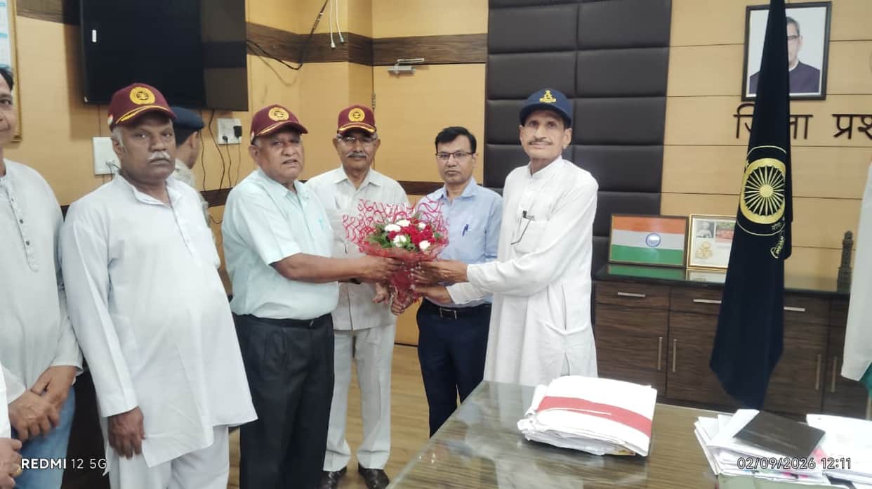 Ex-servicemen met Deputy Commissioner Satbir Singh.
