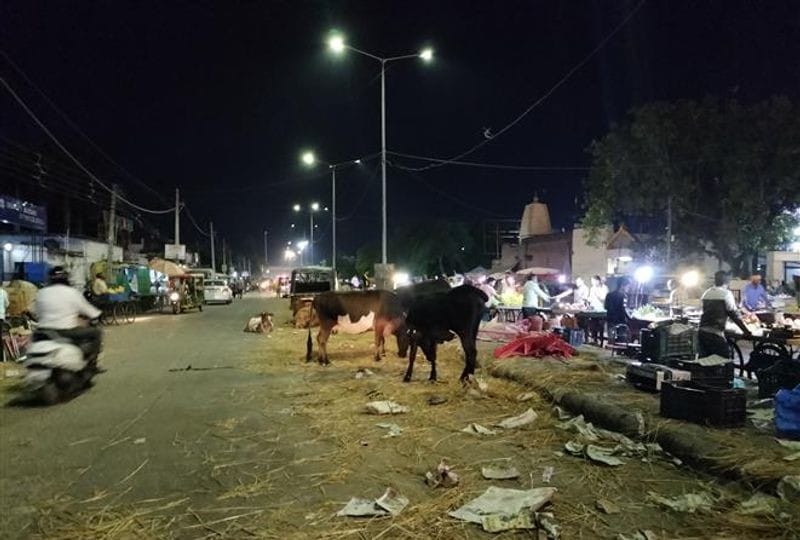 Darkness to be dispelled from streets and intersections; new streetlights to be installed.