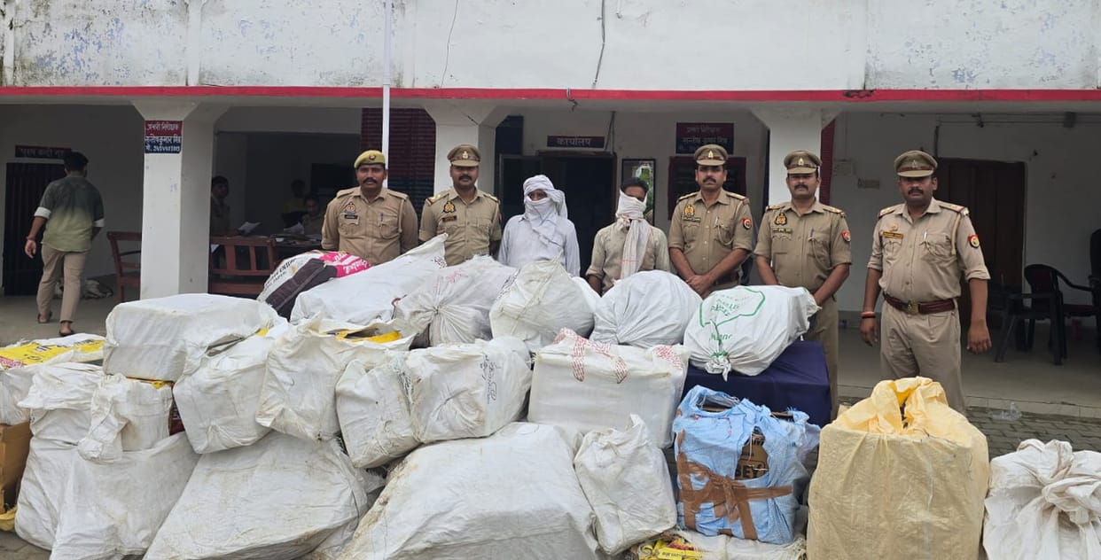 520 kg of illegal firecrackers seized from a densely populated area