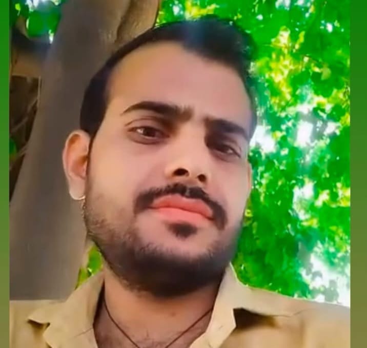फोटो 38 पटियाली मृतक रिंकू का फाइल फोटो। स्रोत: परिजन