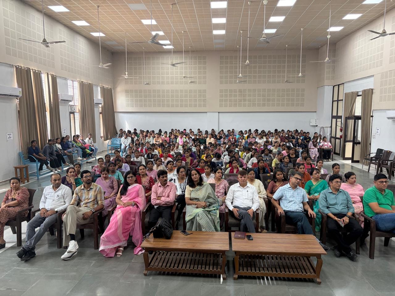 फाेटो : सोनीपत के राजकीय महिला महाविद्यालय, सेक्टर-12 में ओरिएंटेशन कार्यक्रम के दौरान प्राचार्