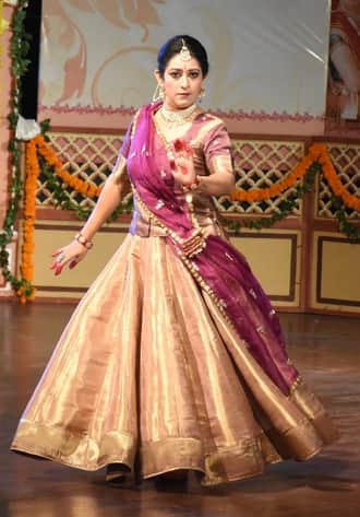 A tribute ceremony made memorable by the tinkling of ghungroos and the vibrant hues of Kathak.