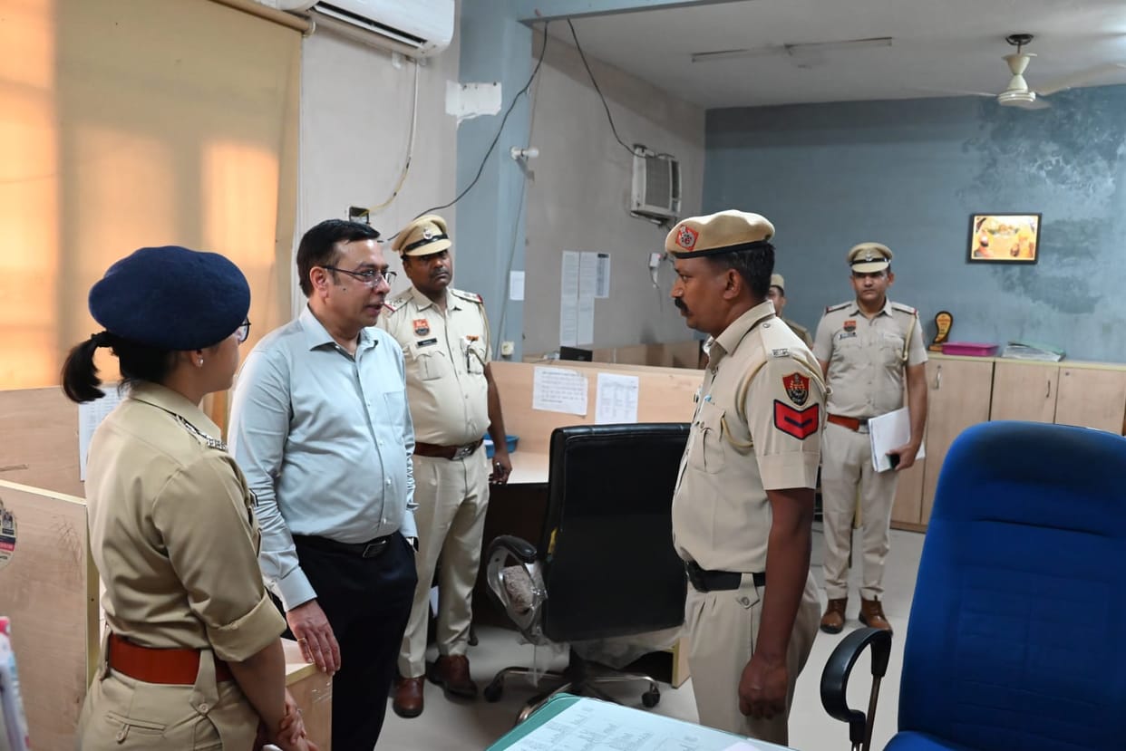 Drug smugglers in the Ratia area, bordering Punjab, will not be spared: IG