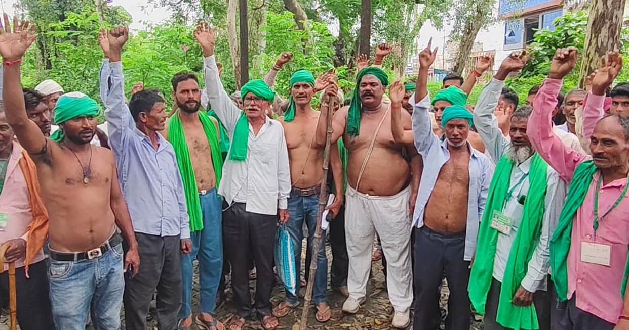 The issue was resolved only after a protest was staged in a semi-naked state.